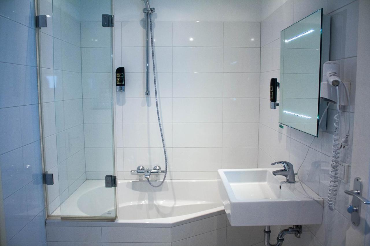Hotel Lamerichs Фалкенбург Екстериор снимка